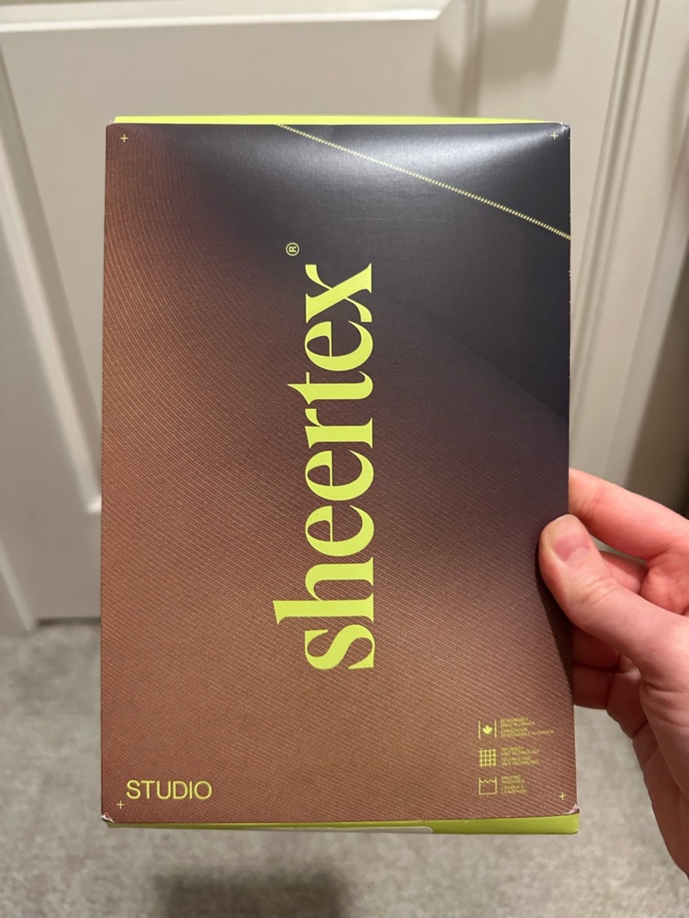 Sheertex Luxury Shaping Sheer Rip-Resist Tights NWT Medium